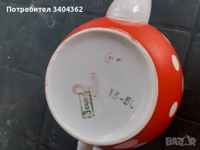 Чайник - руски порцелан с позлата, снимка 3 - Антикварни и старинни предмети - 50918489