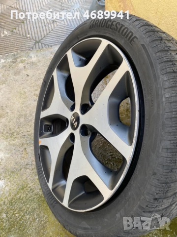 Оригинални алуминиеви джанти Kia Sportage 19" + зимни гуми Bridgestone, снимка 3 - Гуми и джанти - 52876121