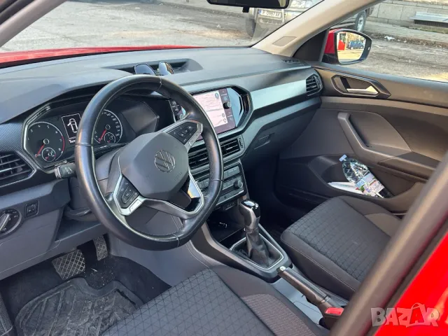VW T-Cross, снимка 5 - Автомобили и джипове - 50281534