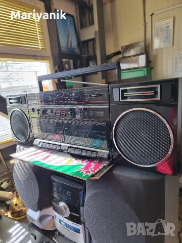Toshiba RT-7036, снимка 2 - Радиокасетофони, транзистори - 53591219