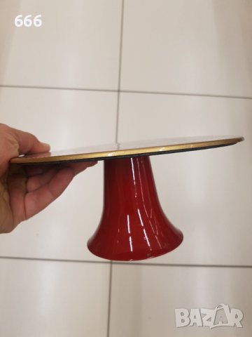 Поднос, снимка 2 - Аксесоари за кухня - 43006269