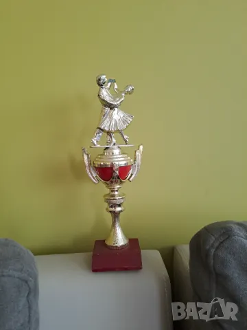 Сувенир Купа танцуваща двойка 