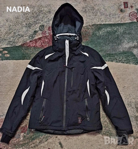 Екип за ски. Скиекип дамски