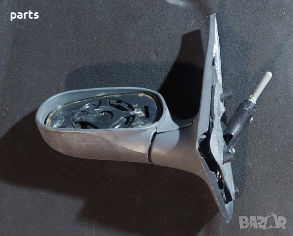 Ляво Огледало Рено Клио Мк2 - E9014132 N, снимка 4 - Части - 43876161