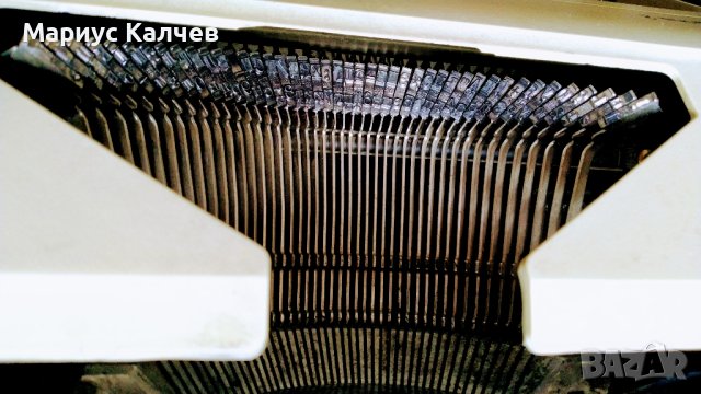 Механична пишеща машина Олимпия, Карина 2, японска, снимка 8 - Антикварни и старинни предмети - 43714406