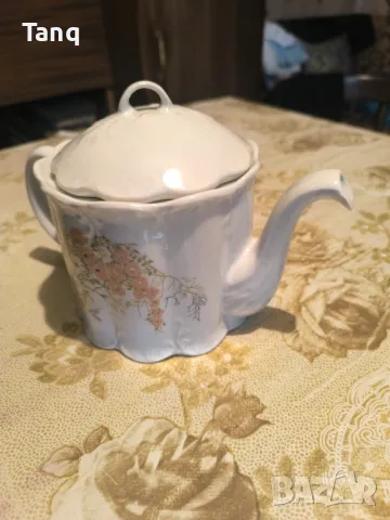 Порцеланов чайник (Чисто нов )