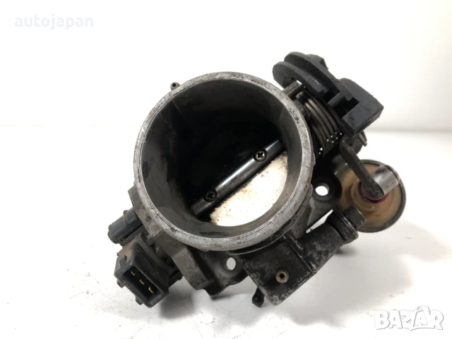 Дроселова Клапа Vw Passat B3 2.0 115кс 1994г