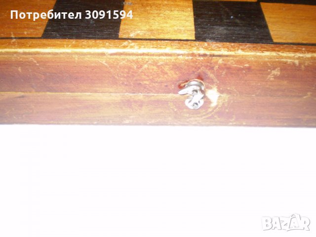 Стара дървена дъска -кутия за игра на шах, снимка 4 - Шах и табла - 35404562