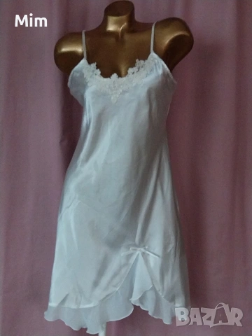 Бял сатенен халат, нощница и топ с шорти, снимка 8 - Нощници - 53472775