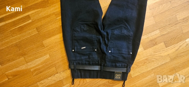 Нови черни дънки, S размер , снимка 9 - Дънки - 52953981