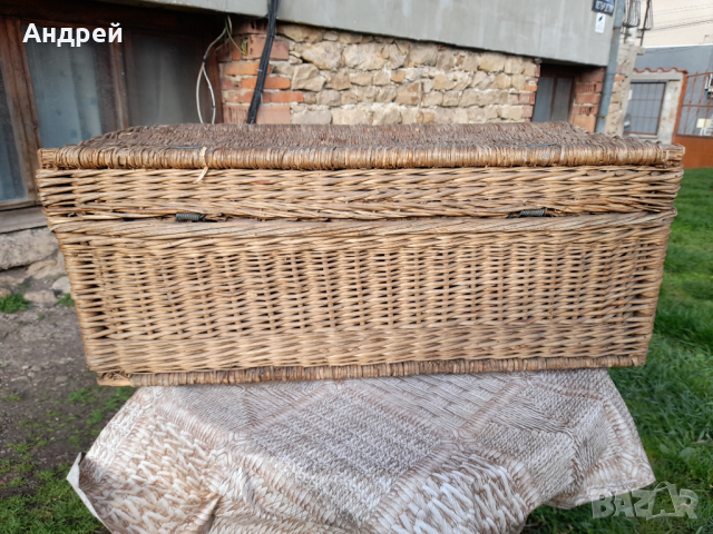 Стар плетен куфар, снимка 7 - Други ценни предмети - 44898519