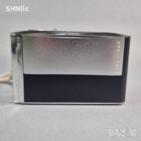 Цифров фотоапарат Sony CyberShot DSC-T5, снимка 2 - Фотоапарати - 51202150