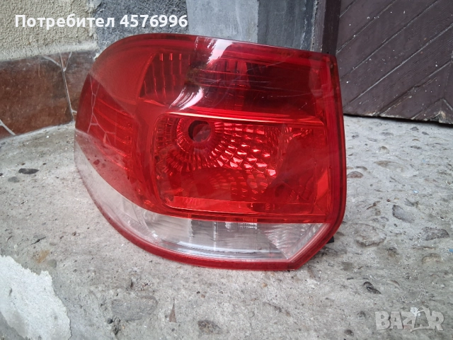 Оригинален десен стоп за golf 5 variant/ комби 2008, снимка 6 - Части - 51517580