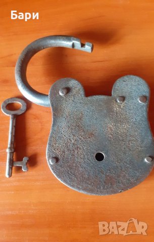 Рядък голям катинар от 1920-30година, снимка 4 - Други ценни предмети - 40806188