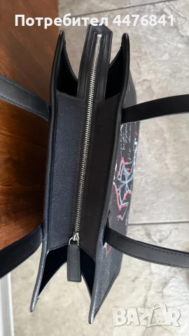 Karl Lagerfeld оригинална дамска чанта, снимка 2 - Чанти - 50593518