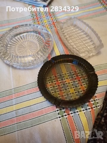 три кристални пепелника - 3лв/броя