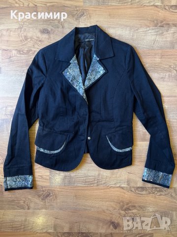 Дамско сако еластично