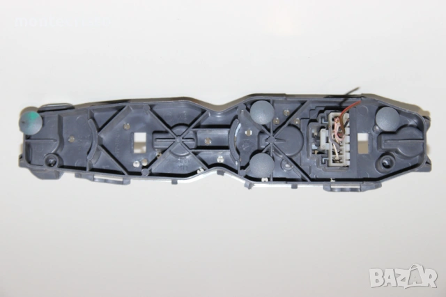 Лява платка стоп Fiat Idea (2004-2011г.) ляв ламподържач Фиат Идеа, снимка 2 - Части - 53189001