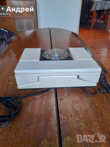 Стар телефон #18, снимка 3 - Антикварни и старинни предмети - 53425191