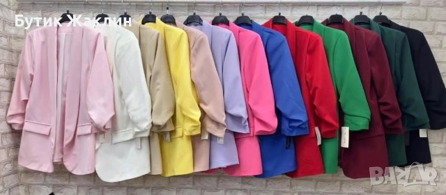 Дамски сака, снимка 11 - Сака - 53377736