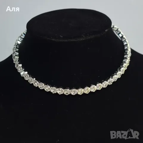 Луксозно колие, обеци и гривна с бляскав цирконии, снимка 2 - Бижутерийни комплекти - 49543245