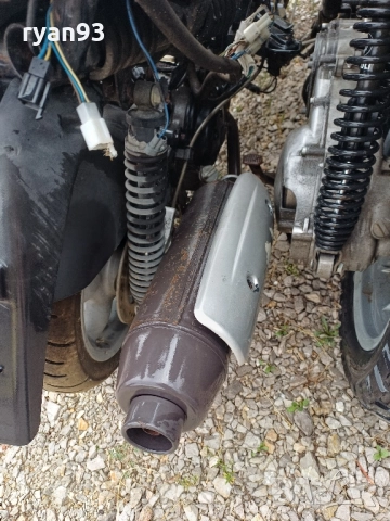 Yamaha Majesty 125cc. - два броя за части, снимка 10 - Части - 51696286