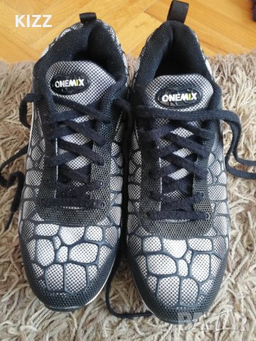 Маратонки ONEMIX номер 40 , снимка 9 - Маратонки - 43262764