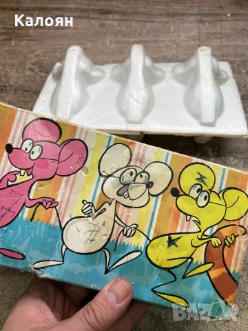 Стари сапуни във формата на мишки на Avon Cosmetics, снимка 2 - Препарати за почистване - 48075648