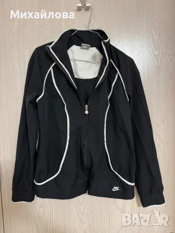 Спортно яке Nike 