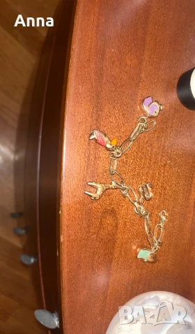 Пръстени и гривни