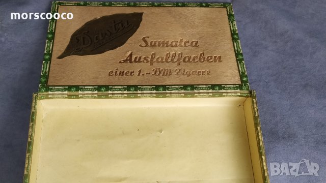 Две стари дървени кутии за пури, снимка 4 - Табакери - 27073435