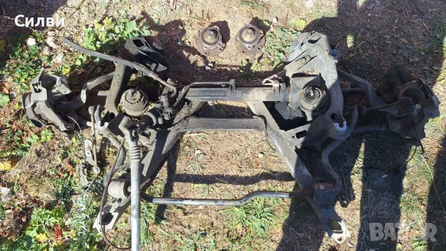 Преден мост с хидравлична рейка шенкели лагери главини носачи за БМВ е39 от BMW e39 шенкел главина, снимка 1