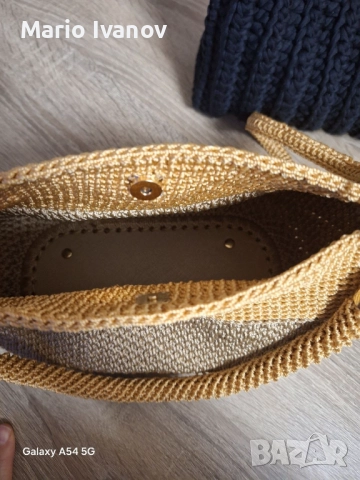 Ръчно плетени дамски чанти!, снимка 4 - Чанти - 52282972