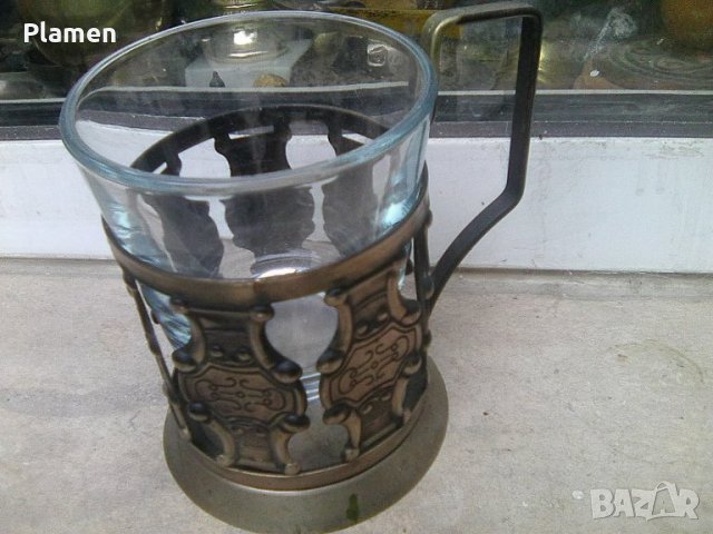 Шест чаши с подстаканчици, снимка 1 - Други ценни предмети - 38103979