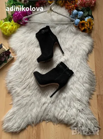 Боти на ток Страдивариус, снимка 1