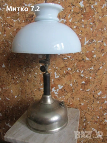 Старинна газена лампа 