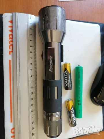 Водоустойчив LED фенер Energizer, снимка 2 - Екипировка - 48740308