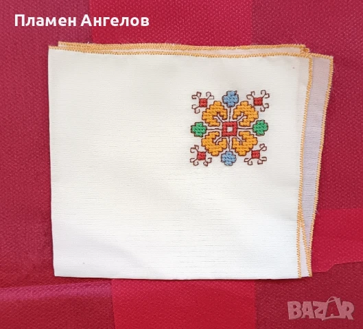 Копринени ръчно бродирани кърпички. , снимка 4 - Декорация за дома - 50813005