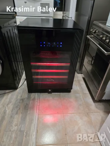 Витрина за вино, снимка 5 - Витрини - 47655756