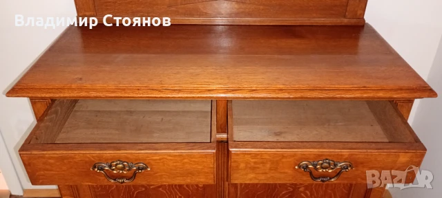 Дървен шкаф с две чекмеджета (дърворезба), снимка 3 - Шкафове - 50703444