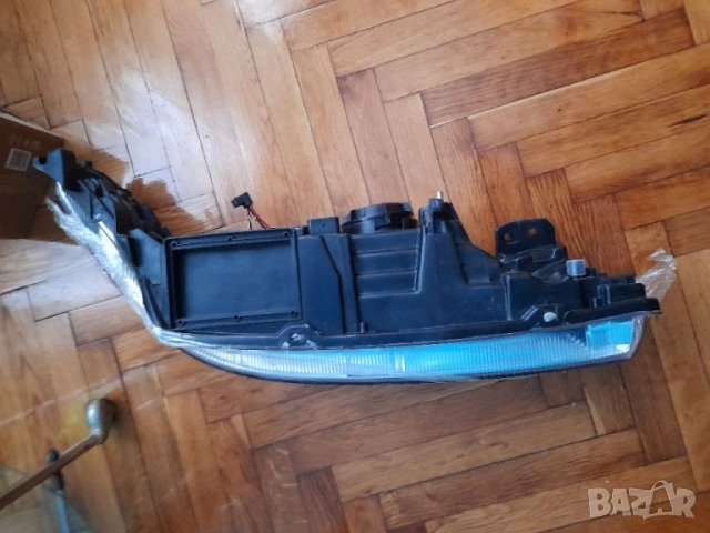 Фар за Рено Лагуна, снимка 2 - Автомобили и джипове - 39931784