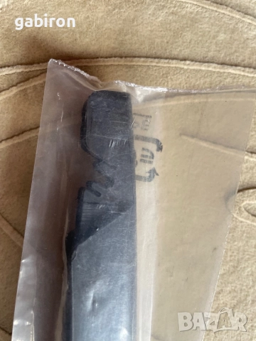 Задно рамо за чистачка Форд КА-2 (2009-2016г.), снимка 3 - Аксесоари и консумативи - 52034245