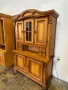 Шкаф - витрина от дъбов масив, снимка 4