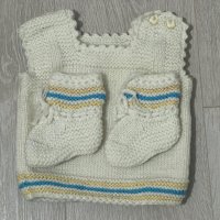 Ръчно плетен екип до 6 месеца, снимка 3 - Бебешки якета и елеци - 44052680