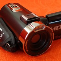 Продавам НОВА видеокамера Besteker FULL HD  мини  24 Mega Pixels, снимка 4 - Плейъри, домашно кино, прожектори - 43561063