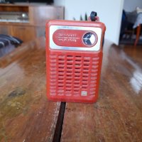 Старо радио,радиоприемник Sharp #7, снимка 1 - Антикварни и старинни предмети - 44116869