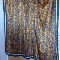Голям шал от коприна нов, снимка 4 - Шалове - 40644514