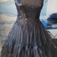 Черна рокля от тюл с пайети и гръб от тюл, снимка 1 - Рокли - 44049101