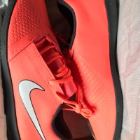 Мъжки футболни обувки Nike PHANTOM VENOM CLUB IC 44.5, снимка 8 - Футбол - 32398279