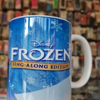 Бяла порцеланова чаша с изображение от детското филмче "Леденото кралство /FROZEN" - Дизайн 1, снимка 1 - Чаши - 28826083